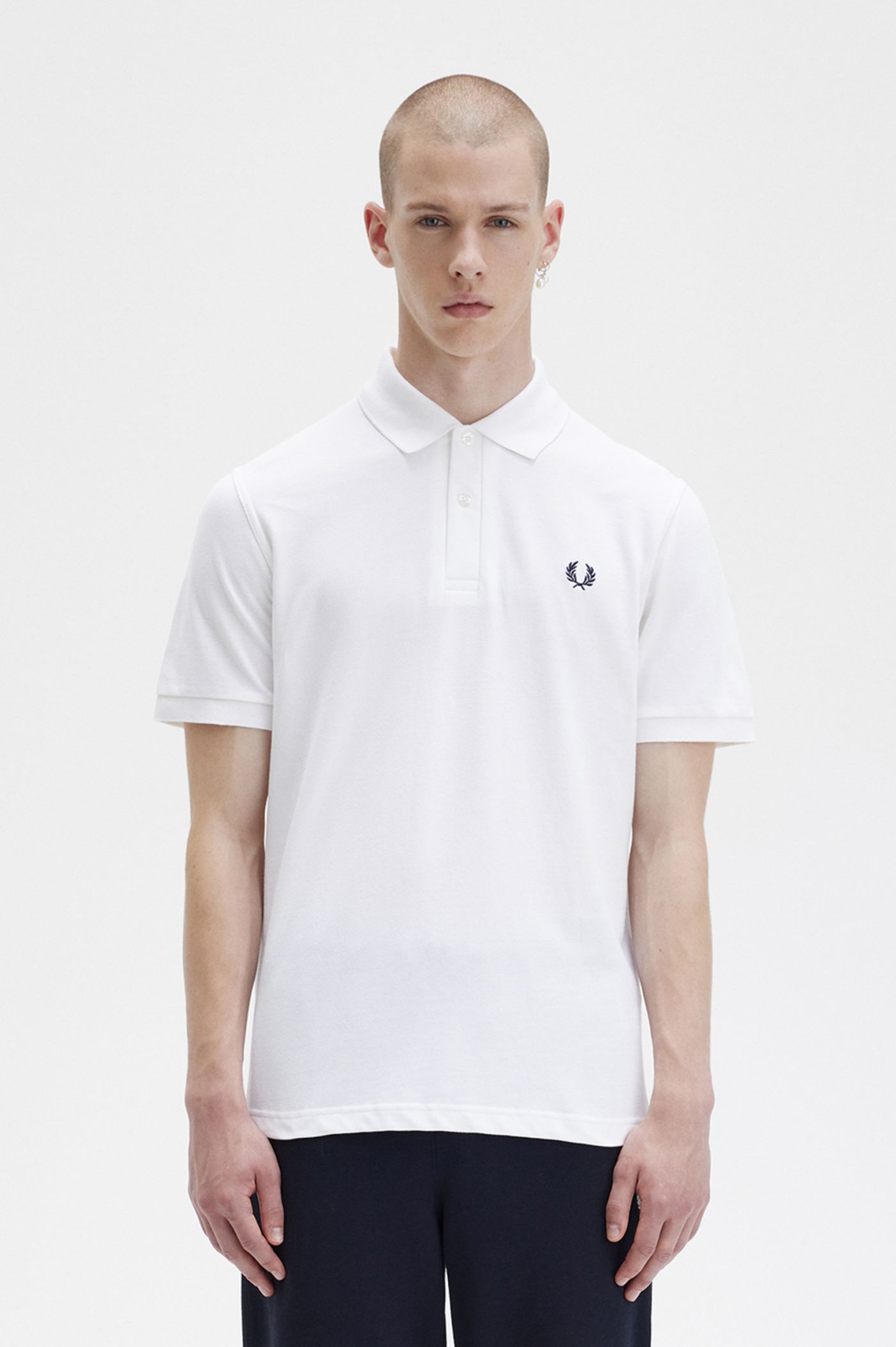 M3 - White / Navy | The Fred Perry Shirt | Men's Short & Long Sleeve ...