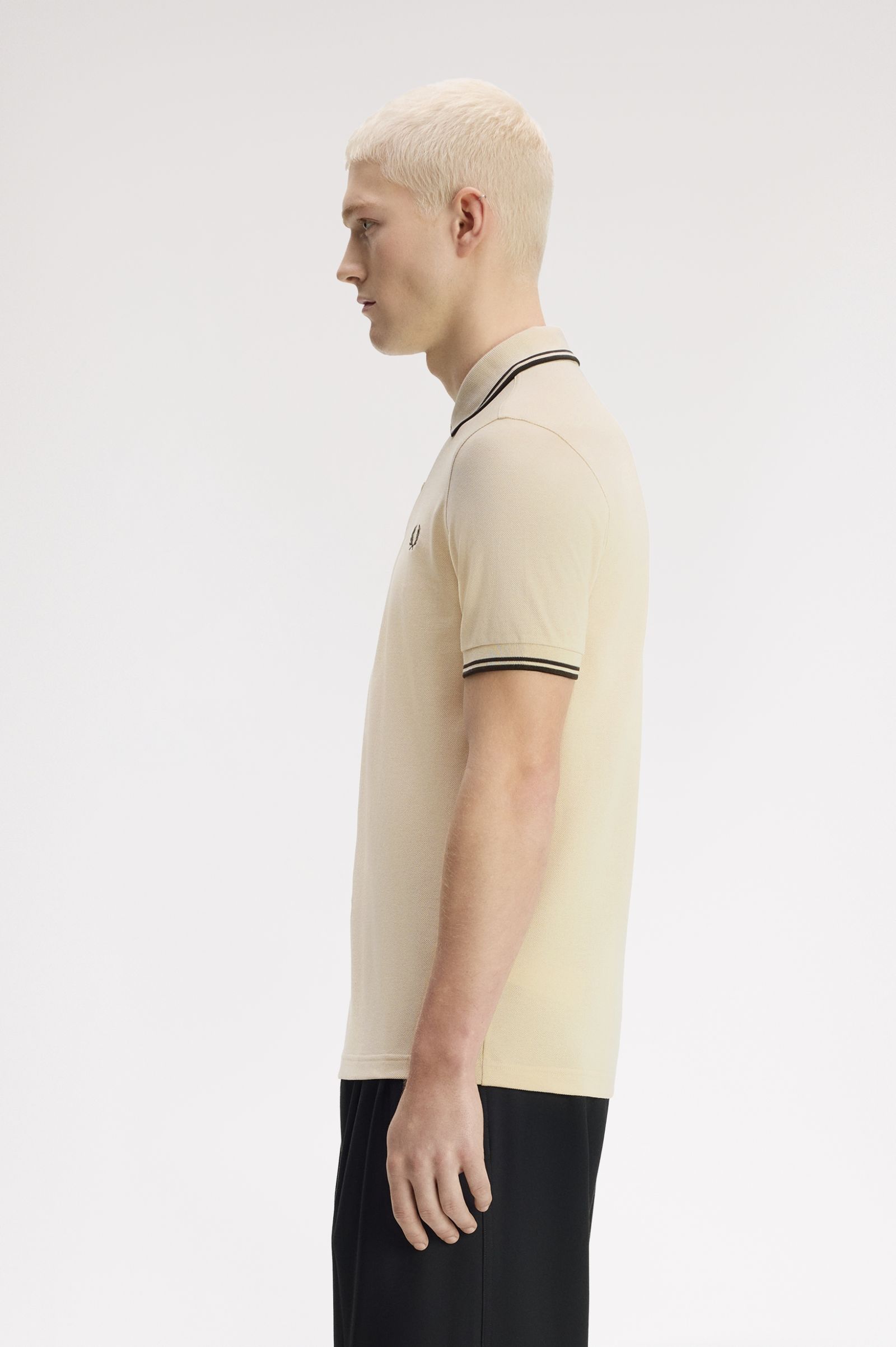 FRED PERRY ポロシャツ クリーム Mサイズ M3600 - Oatmeal / Night Green / Night Green | The Fred Perry Shirt