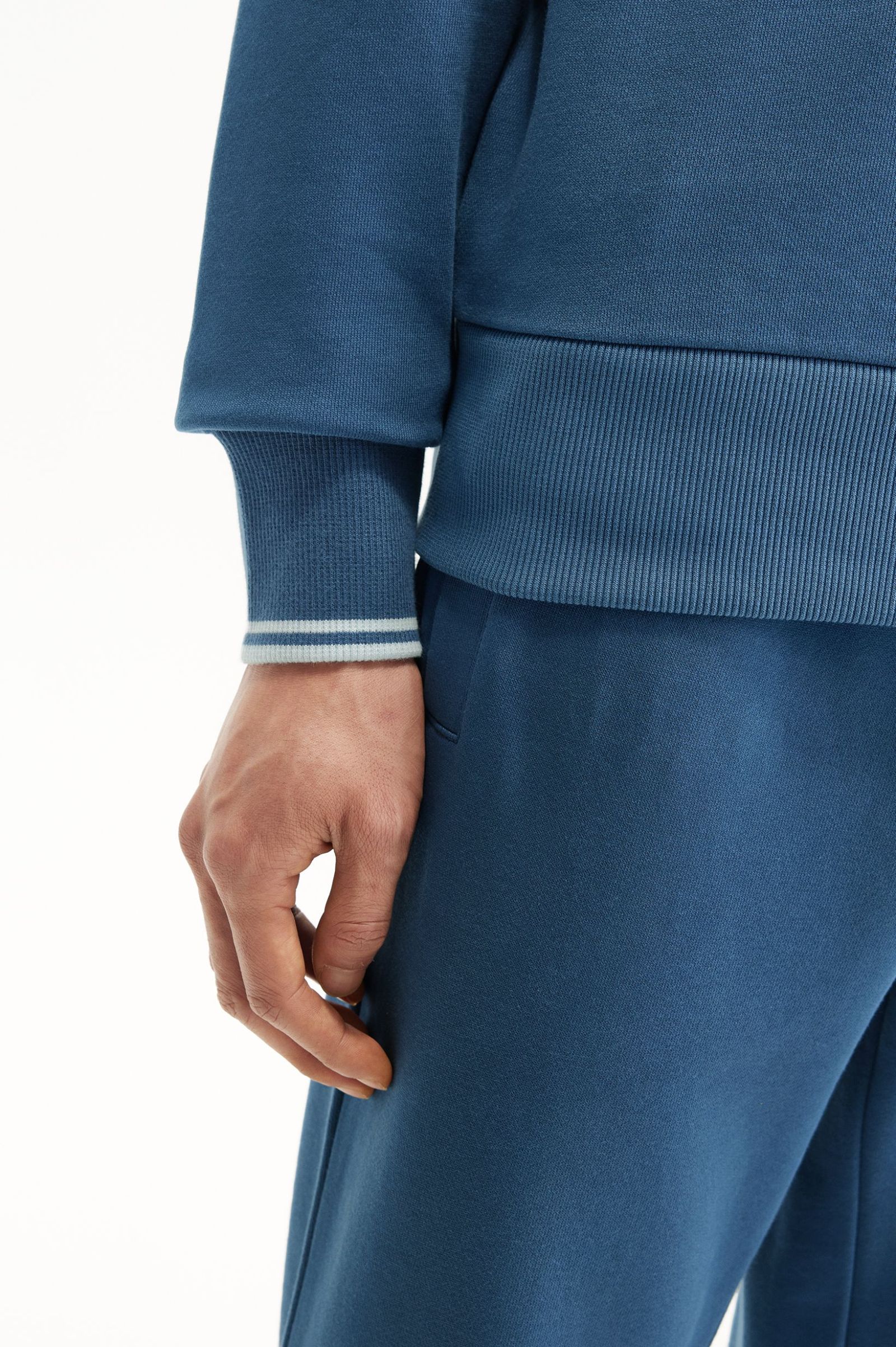 Crew Neck Sweatshirt - Midnight Blue / Light Ice | Men