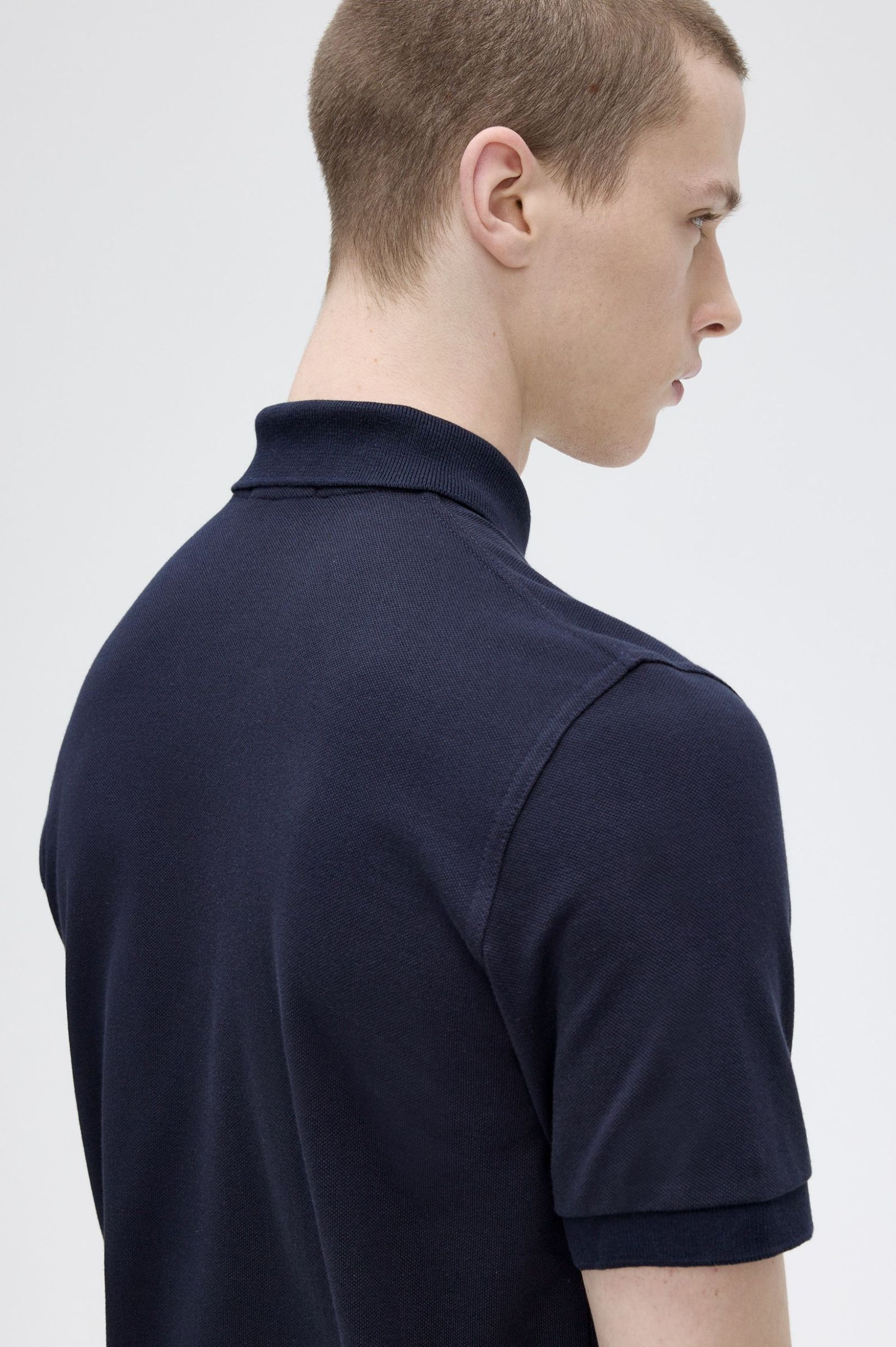 M3 - Marineblau / Eis | The Fred Perry Shirt | Men