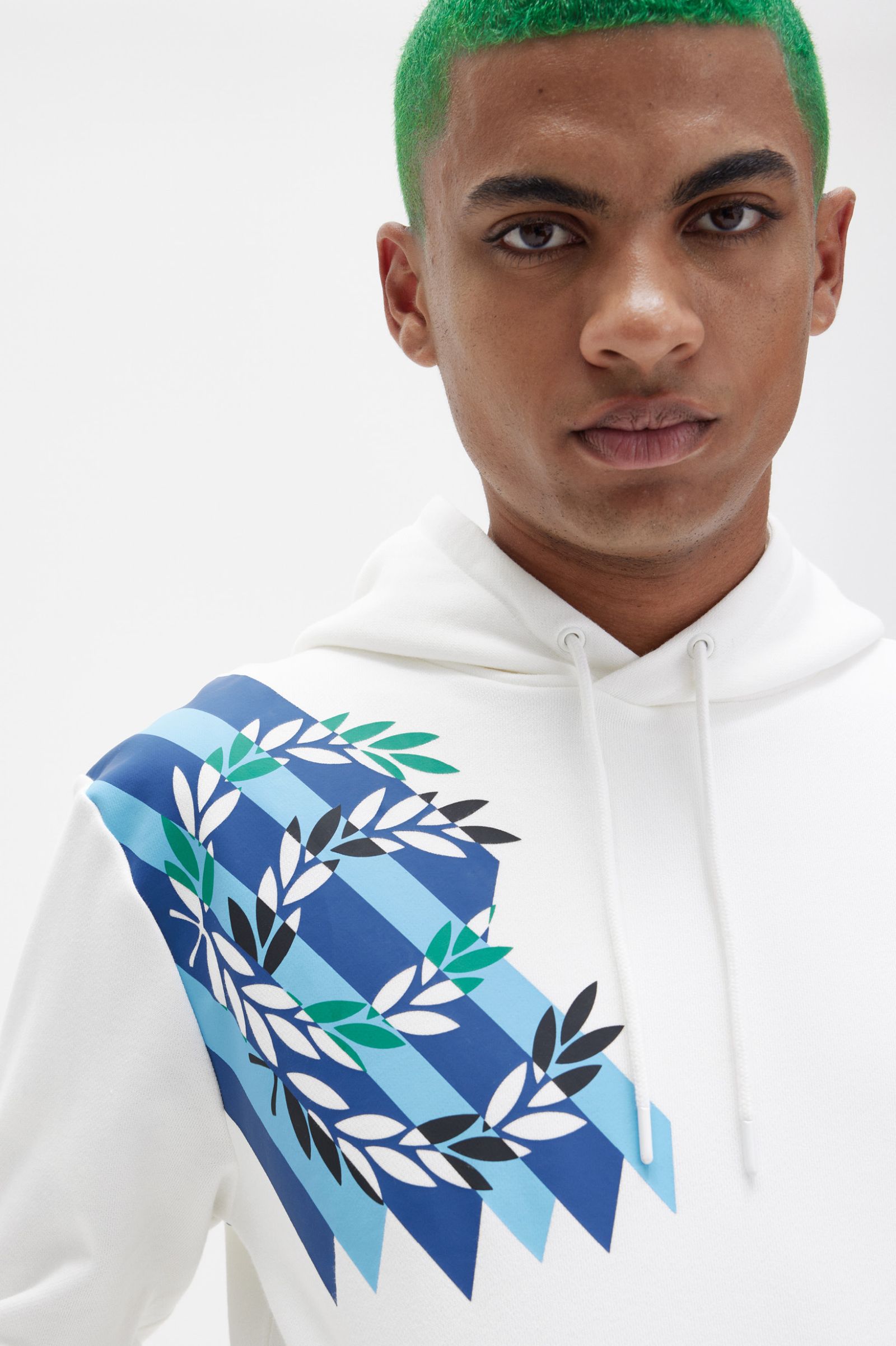 Laurel Wreath Print Hooded Sweatshirt - Snow White | Men
