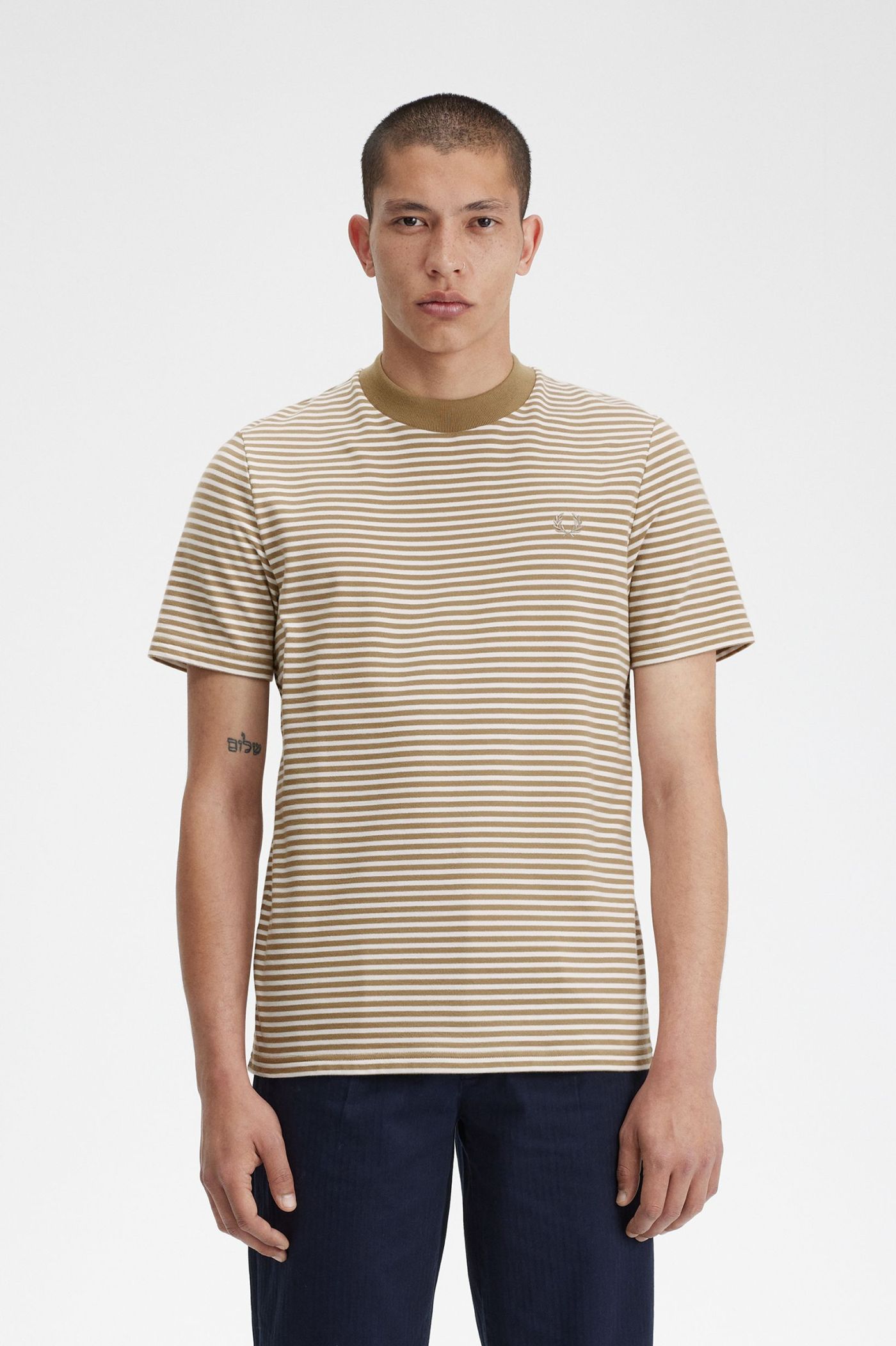 Schweres T-Shirt mit feinen Streifen - Schneeweiß / Warmes 