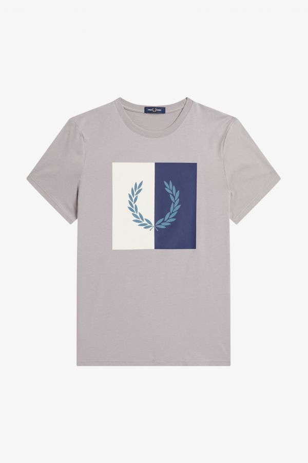 Laurel Wreath Graphic T-Shirt