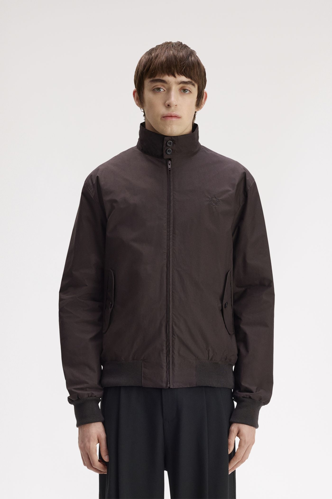 J3341_70D_V2_Q326_MOD1_FRONT.JPG