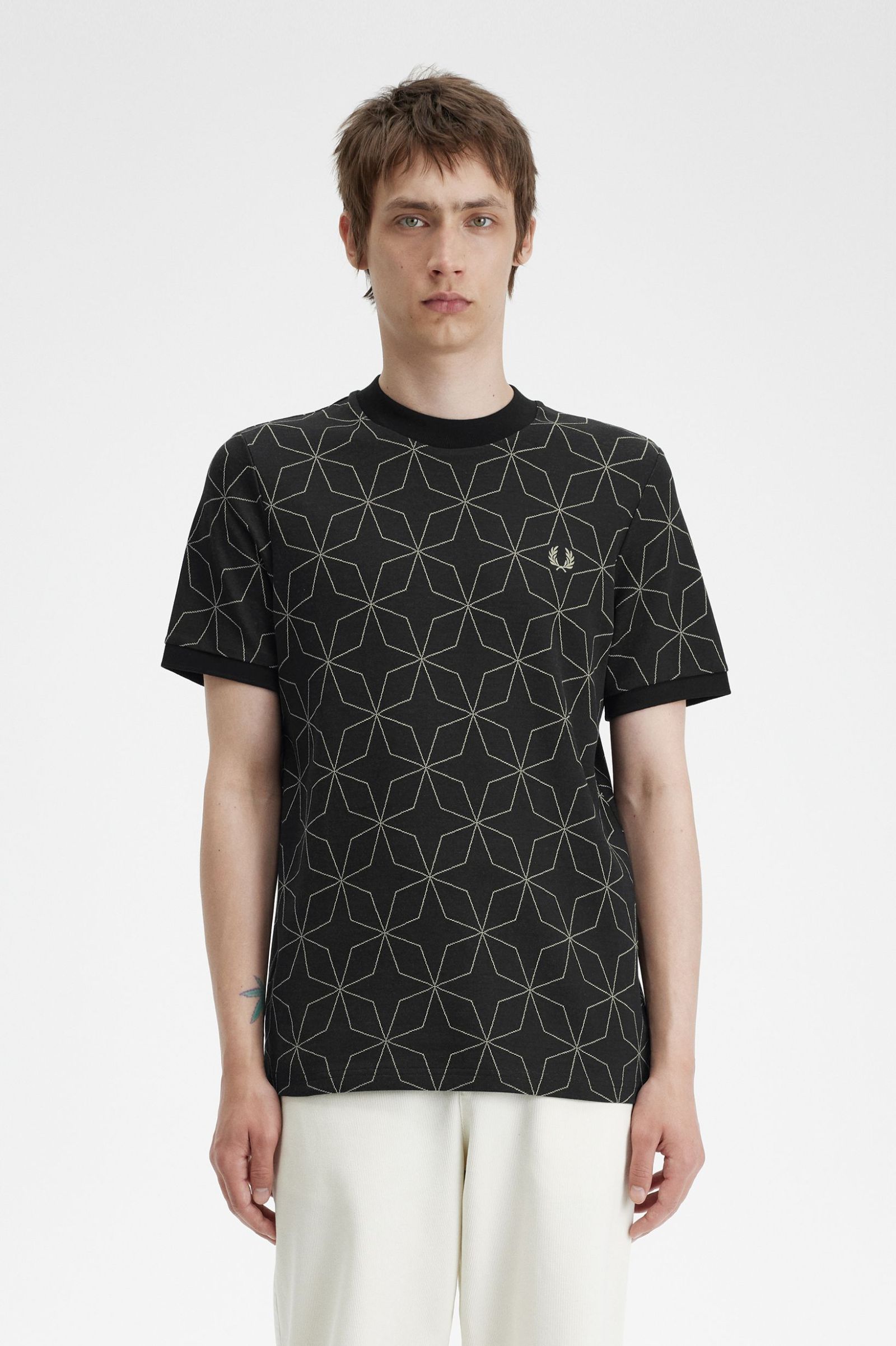 Geometric T-Shirt - Black | Men\'s T-Shirts | Designer T-Shirts for Men |  Fred Perry US