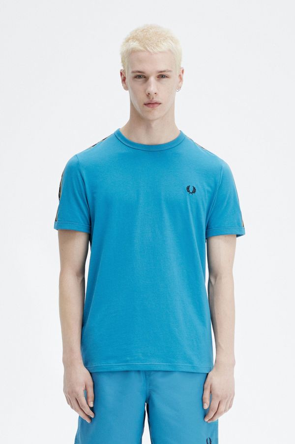 Ringer-T-Shirt mit kontrastierendem Sportband